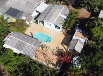 Rural de 6 quartos, Alexânia · CHACARA 13.500 m2 CASA E CHALES , AC/PERMUTA PORT FECHADA ÁREA13.500 M2 