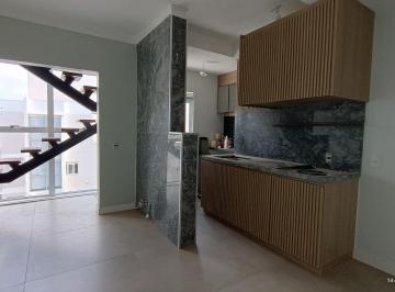 Foto 01 · Cobertura à venda no Centro de Salto-SP: 2 quartos, 1 sala, 1 vaga de garagem, 78,00 m²!