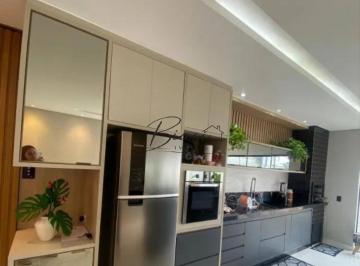 Foto 01 · Casa de alto padrão à venda em condomínio exclusivo de Caçapava-SP: 3 quartos, 1 suíte, 2 salas, 2 b