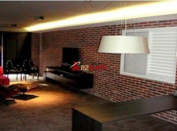 Apartamento · 66m² · 1 Quarto · 1 Vaga · Flat com ótimo preço no bairro Moema. Confira!