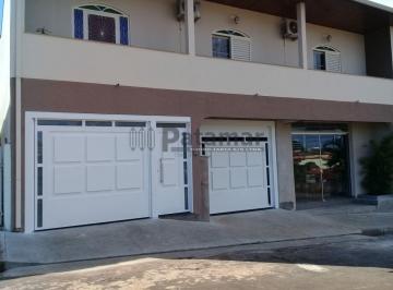 Casa · 329m² · 3 Quartos · 2 Vagas · Casa a venda com 3 quartos na Rua Minas Gerais Bairro do Ginásio  Altinopolis  SP