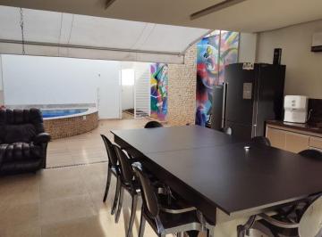 Casa · 270m² · 3 Quartos · 2 Vagas · Casa com 3 quartos à venda, Condomínio Paradiso Ecológico - Uberlândia/MG