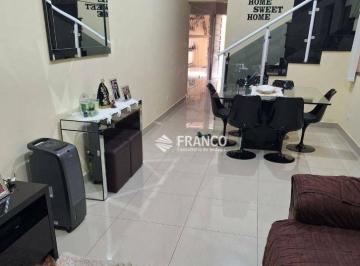 e5854be2a099001fc5d30f2e1aa73c2543928725 · Sobrado com 3 dormitórios à venda, 204 m² - Flamboyant - Taubaté/SP