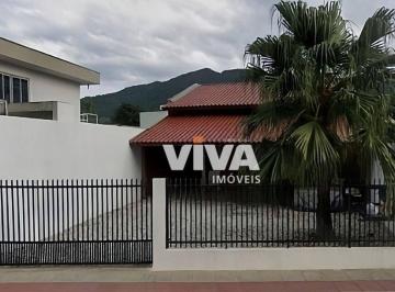 21ffab2d48ec58cc5dde245c38a520d19bf06aa4 · Casa com 2 dormitórios à venda, 110 m²- Fazenda - Itajaí/SC