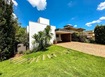 wxofz7q2nwy4odm1mznhnda5_md · Casa à venda no condomínio Golfe Residencial, com 03 suítes