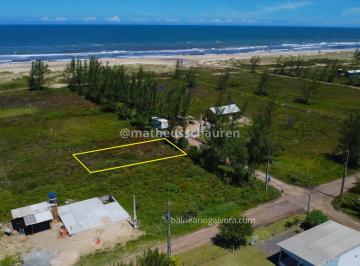 Terreno · 288m² · Terreno Pronto para Construir na 1ª Quadra do Mar em Nova Torres, Balneário Gaivota - SC