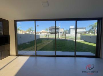 Casa · 250m² · 4 Quartos · 4 Vagas · Casa Alto Padrão 4 Suites à Venda na Ilha do Arvoredo no Red Park - Florianópolis - SC
