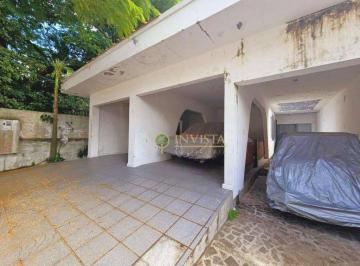ee11ed80d5a7dec3c44aaebc7f23ae72fe7524fc · À venda no Balneário do Estreito! 2 Casas, frente para 2 ruas, 455m² e 4 vagas de garagem.