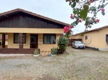 Rural de 3 quartos, Ibiúna · Linda chácara retrô bem cuidada!