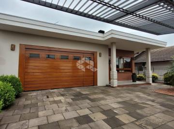 655808_i8Xv1_655808673e529f14e0a.jpg · Casa com 158,53m² com quiosque no Bairro Santa Catarina