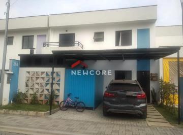 Casa · 70m² · 2 Quartos · 2 Vagas · Casa de condomínio em Rua das Morangueiras - Jardim Petrópolis - Cotia/SP
