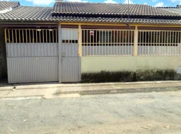 Foto 01 · CASA NA LAJE 2 QUARTOS, GARAGEM COBERTA PARA 2 CARROS