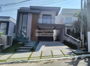 Foto 01 · Imperdível casa em condomínio na Vila Moraes, Mogi das Cruzes-SP: 3 quartos, 3 suítes, 2 salas, 5 ba
