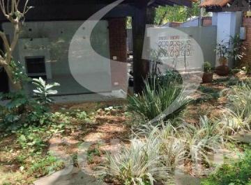Casa · 300m² · 5 Quartos · 8 Vagas · Casa à venda em Jardim Marajoara com 668m² de terreno
