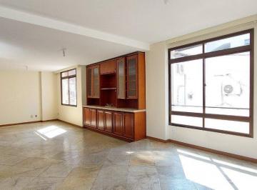 1 · Apartamento de 171m² com 4 quartos no Centro