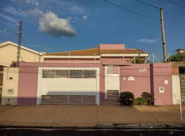 img0 · Casa Padrão em Araraquara