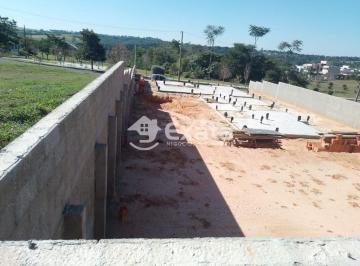 Terreno · 266m² · Terreno com Obra Iniciada no Condominio Saint Charbel, Aracoiaba da Serra/SP