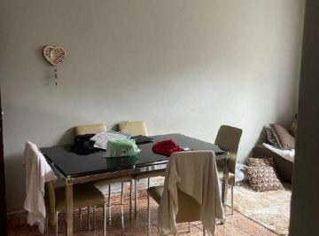 Comercial , Guará · URGENTE: Prédio situado na QE 40 composto por uma loja e três apartamentos....