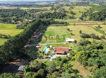 Foto 01 · Chácara à venda em Sorocaba-SP, bairro Aparecidinha: 2 quartos, 2 suítes, 2 salas, 2 banheiros, 9 va
