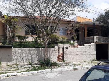 Casa · 147m² · 4 Quartos · 2 Vagas · Casa a Venda, 4 dorm, 2 vagas no Jardim Monte Azul.