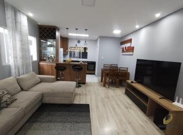 Sala · Casa em Condomínio à Venda em Cotia-SP,  com 3 Quartos sendo 1 Suíte, 2 Salas, 3 Banheiros, 2 Vagas,