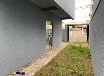 Casa de 3 quartos, Balneário Piçarras · Sobrado novo com boa área externa, agradável região, analisa propostas