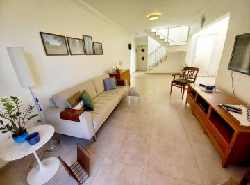 Casa de 3 quartos, São Paulo · Sobrado a venda na Água Fria com 3 suítes