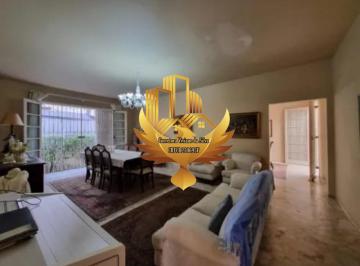 Foto 01 · Imperdível oportunidade: Casa à venda no Centro de Taubaté-SP, 3 quartos, 1 suíte, 240m², 5 vagas de