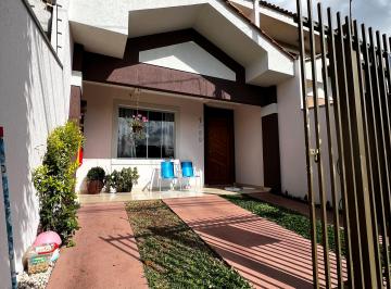 Casa de 3 quartos, Ponta Grossa · Sobrado Jardim Carvalho