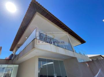 Foto 02 · Imperdível! Casa à venda em Cabo Frio-RJ, bairro Foguete, 4 quartos, 2 suítes, 1 sala, 2 vagas.