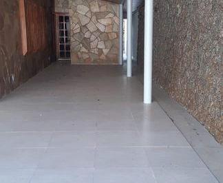 img0 · Casa com 6 Quarto(s) e 4 banheiro(s) para Alugar, 350 m² por R$ 3500 / Mês