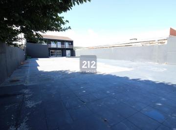Comercial · 211m² · 10 Vagas · LOJA NOS FUNDOS COM AMPLO ESTACIONAMENTO EM UMA AV