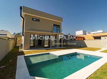Casa · 246m² · 4 Quartos · 4 Vagas · Casa em condomínio