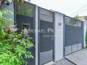 Casa · 400m² · 3 Quartos · 2 Vagas · Casa com 3 quartos