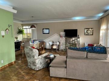 Casa · 200m² · 3 Quartos · CASA TERREA A VENDA - CAMPO BELO