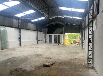 Comercial · 330m² · Galpão de 330 m2 em Ótima Localização  na Vila Gustavo