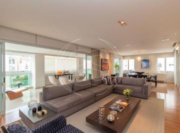 Apartamento · 233m² · 3 Quartos · 4 Vagas · MOEMA PÁSSAROS JUNTO AO IBIRAPUERA! PRÉDIO COBIÇADO! ALTO PADRÃO