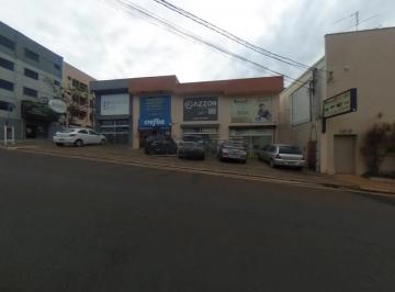 Comercial · 72m² · 2 Vagas · Salão comercial espaçoso no centro da cidade