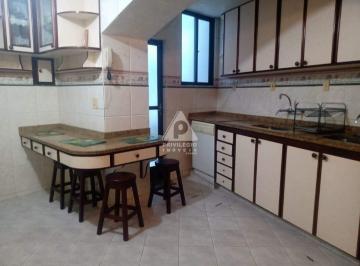 Casa · 296m² · 6 Quartos · 3 Vagas · Casa com piscina à venda em Santa Teresa