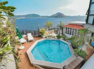 Área Externa 3o andar. · Cobertura Triplex, vista maravilhosa, 4 suites, 7 banheiros , piscina , 4 vagas em rua nobre de Icar