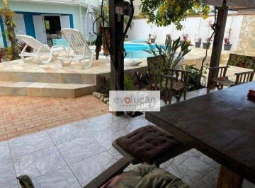 27c5df058e3d9b67e5bad1d73331001e18ae5877 · Casa com piscina 3 Q e 1 suite - amplo quintal - paisagismo