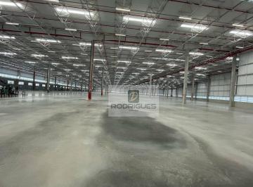 2ad4a5f1a0440bff1867ba490921b041dda79fe2 · Galpão para alugar, 1840 m² por R$ 62.560/mês - Parque Jaçatuba - Santo André/SP
