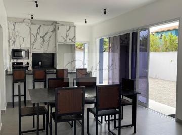 Casa · 74m² · 2 Quartos · 5 Vagas · Casa nova e mobiliada em Ibiraquera, Imbituba/SC