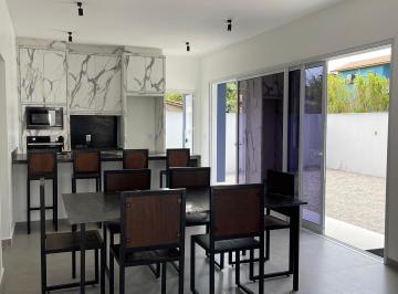 Casa · 74m² · 2 Quartos · 5 Vagas · Casa nova e mobiliada em Ibiraquera, Imbituba/SC