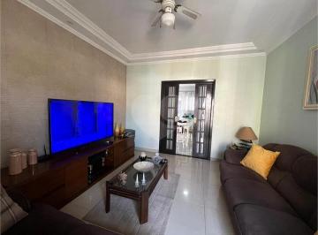 Área de Serviço · Casa térrea com 4 quartos à venda em Jardim Salete - SP