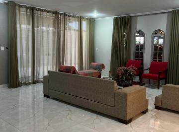 Sala de estar · CASA A VENDA NO GUARÁ, 7 QUARTOS SALA AMPLA VARANDA ESPAÇO GOURMET, CHURASQUEIRA 