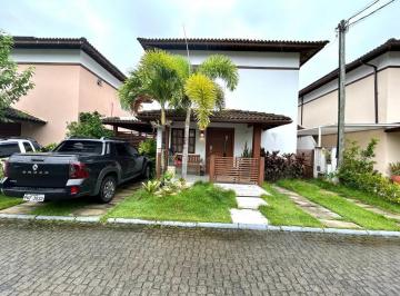 Casa de 4 quartos, Camaçari · Belíssima Casa à venda, 200m², 4 suítes, porteira fechada, totalmente reformada