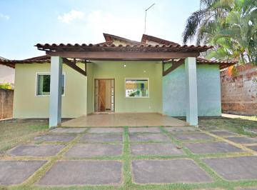 Casa de 2 quartos, Vicente Pires · casa a venda em Vicente Pires lote 800² 2 quartos 1 suíte pomar
