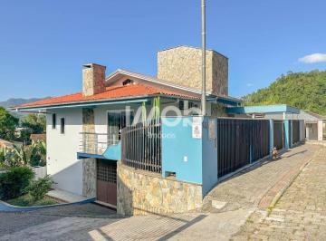 Casa · 429m² · 4 Quartos · 4 Vagas · Casa com 3 suítes + 1 quarto, Barra do Rio Molha - Jaraguá do Sul