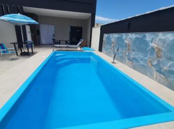 cb161d5c7d9a5a6ab3c139656271394a9c7891fd · EXCELENTE CASA COM PISCINA A POUCOS METROS DA PRAIA - NOVA